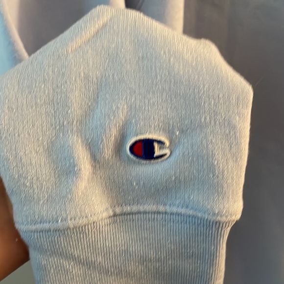 Baby blue Champion sweatshirt - Picture 5 of 6
